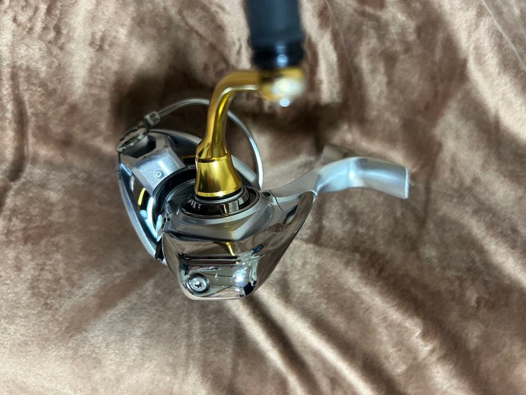 ダイワ 21 FREAMS LT 3000-XH