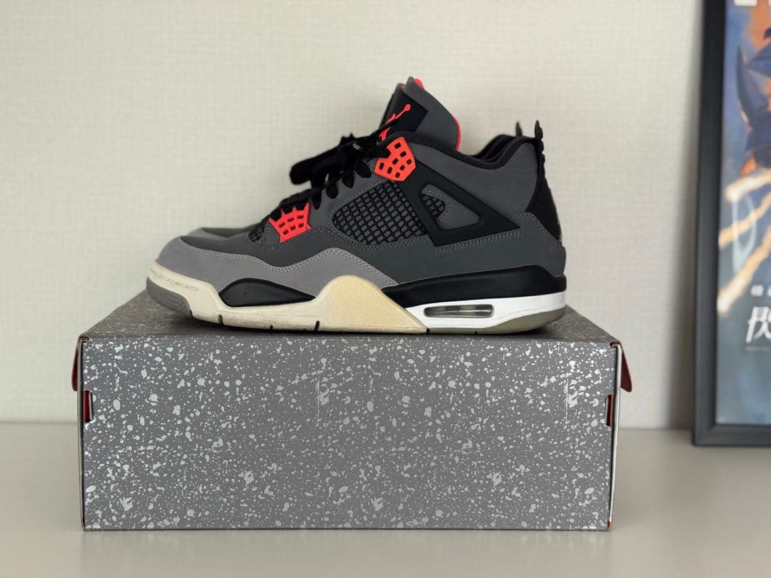 Y*2様 JORDAN4 27センチ