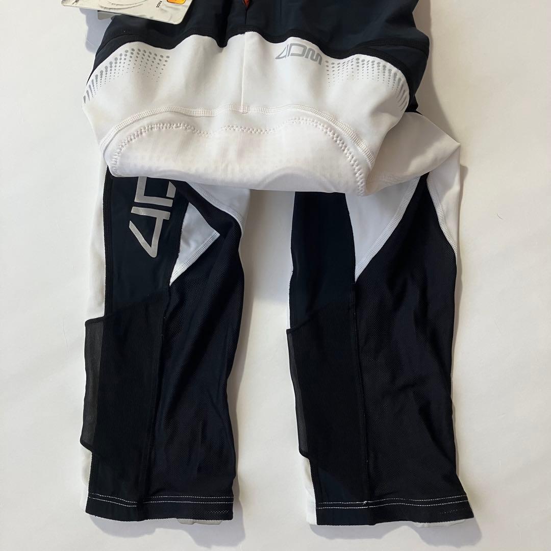 4DM ゼノア ビブショーツ サイクルパンツ Mサイズ【新品未使用タグ付き】