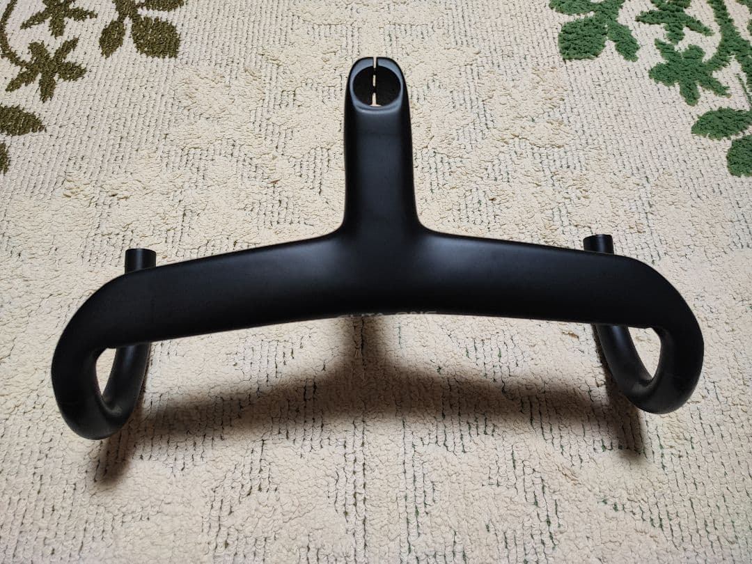 一体型カーボンハンドル　380mm 115mm