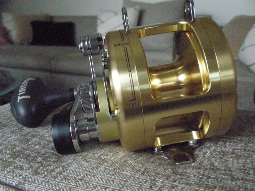 シマノ ティアグラ 12 SHIMANO TIAGRA 12 両軸リール