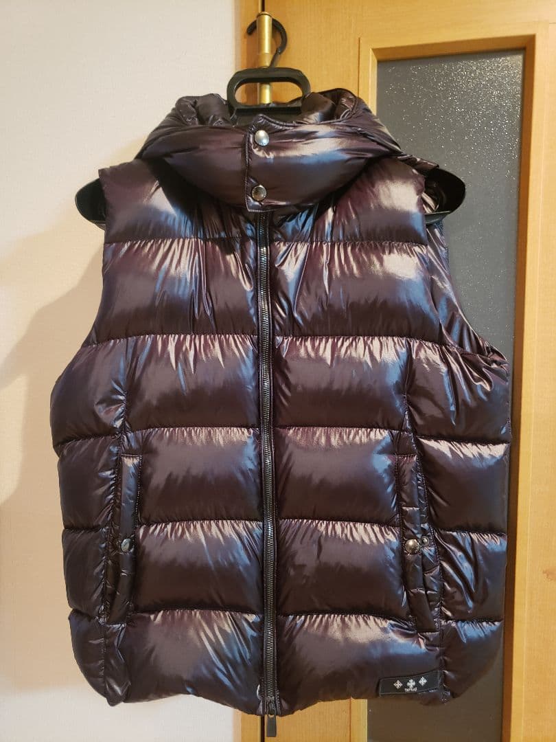 TATRAS ダウンベスト 超美品 黒02