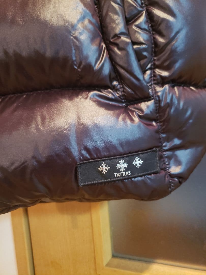 TATRAS ダウンベスト 超美品 黒02