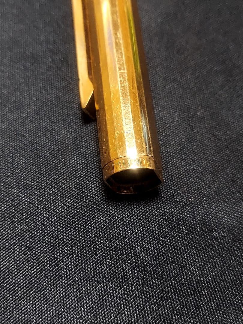 Dunhill　金色　ゴールド色　ノック式　ボールペン　ダンヒル