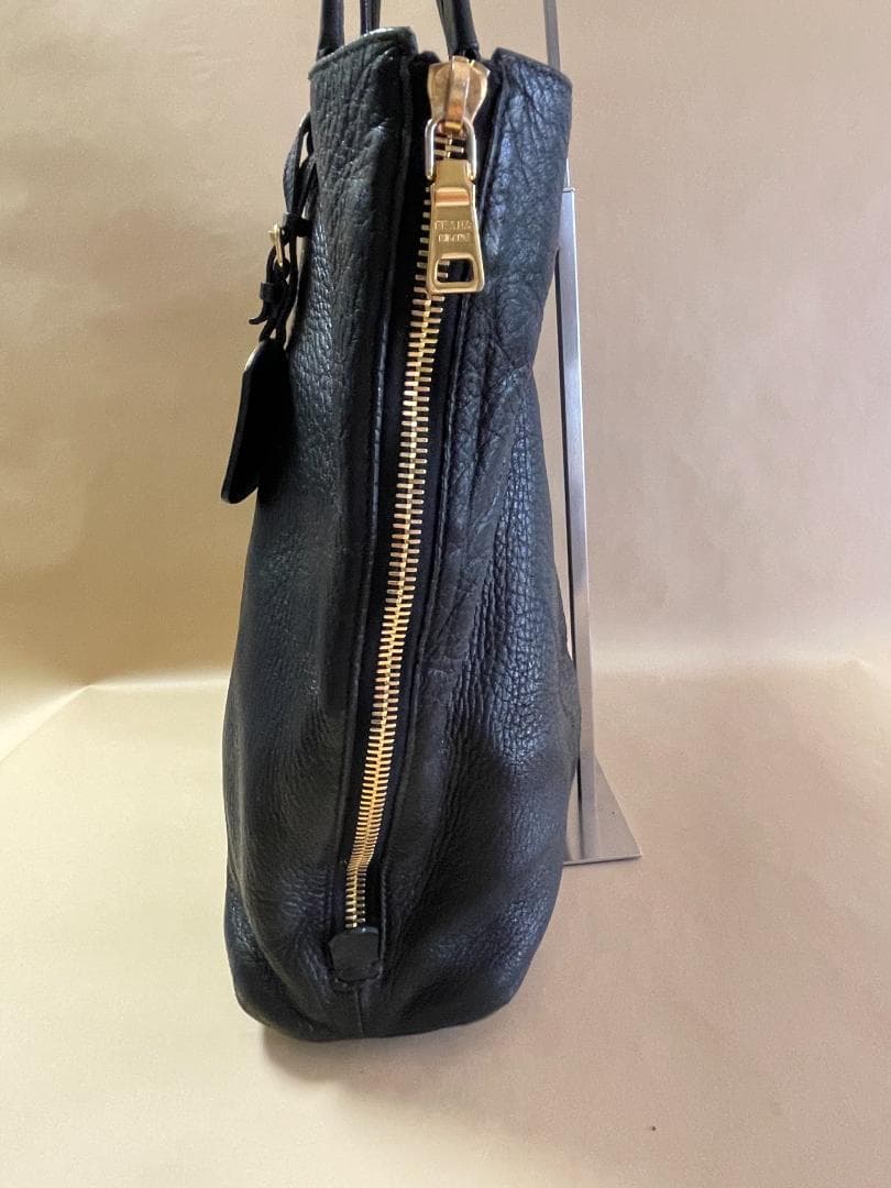 PRADA 黒 ディアレザー（鹿革）トートバッグ