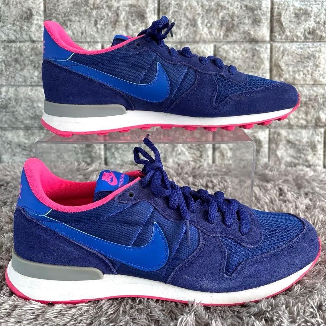 極美品❣️NIKE ナイキ インターナショナリスト　スニーカー レディース