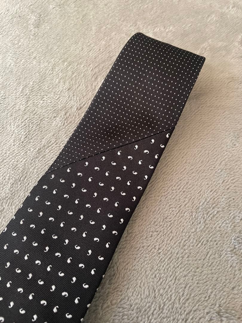 ⭕️【美品／値下げ】ETRO（エトロ）ペイズリー＆ドット柄（シルク100％）