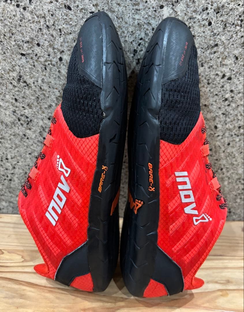 INOV-8 bare-xf 210 inov8 イノヴェイト　トレーニング