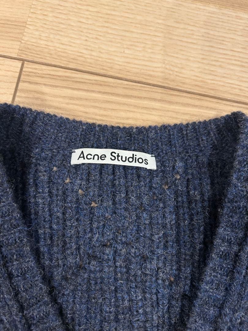 Acne Studios Vネック ニットベスト