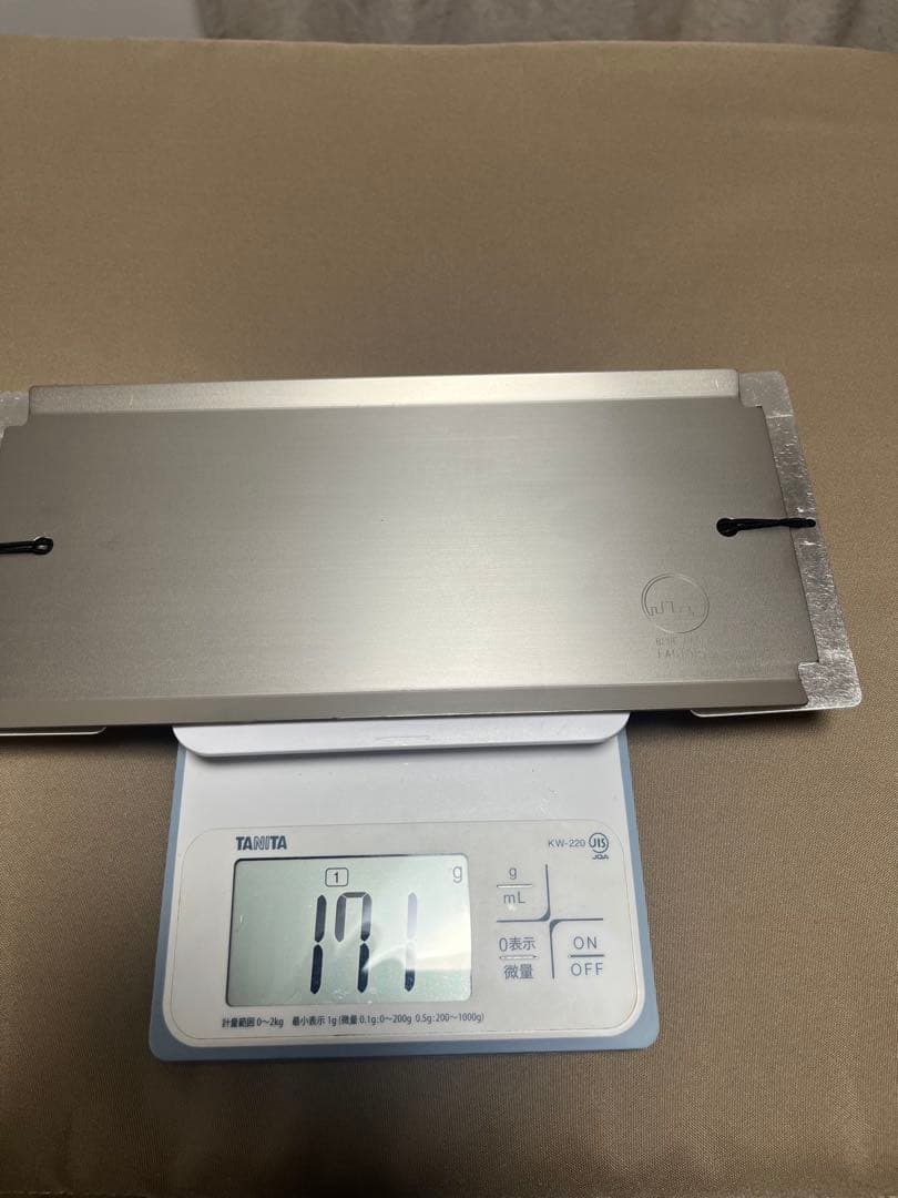 blue moon factory ULテーブル