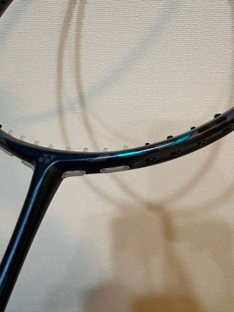 ヨネックス　YONEX ナノフレア800プロ　4UG6