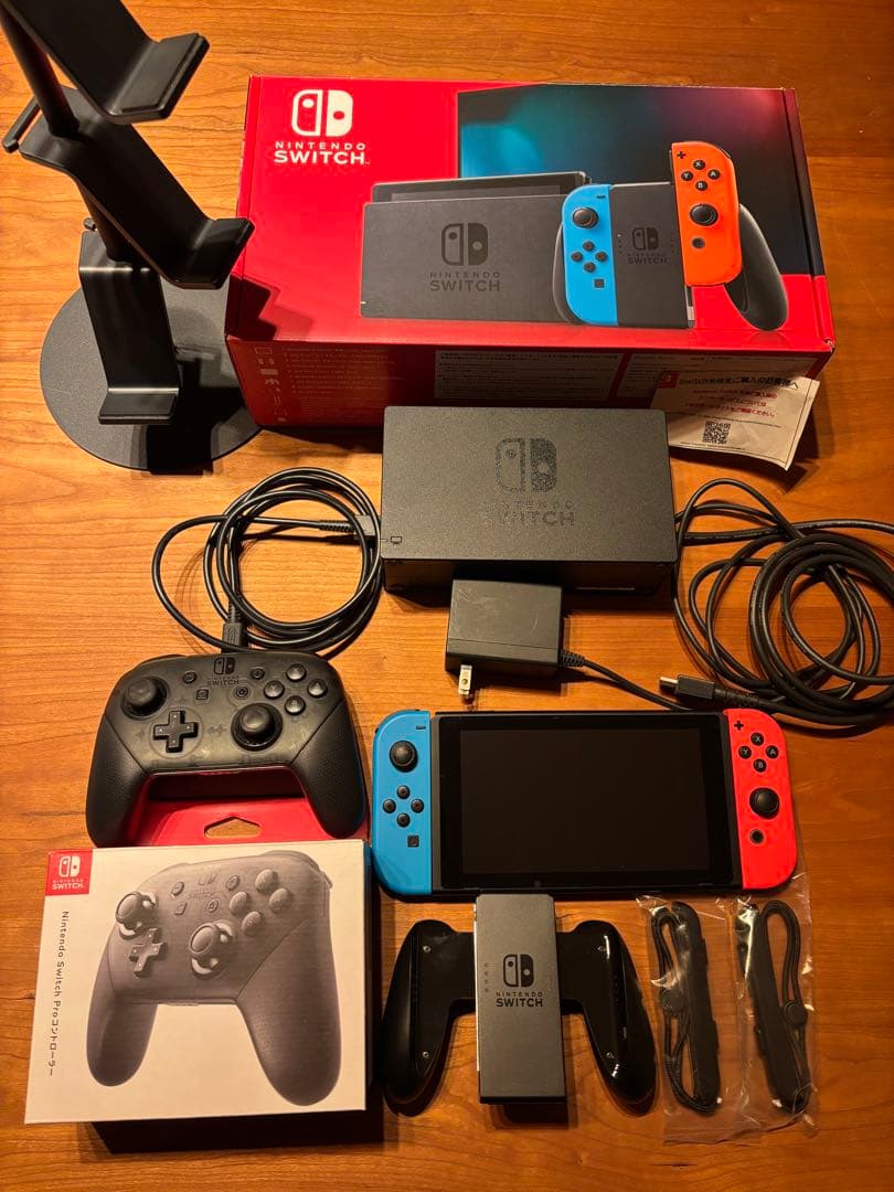 【proコントローラー付】Nintendo Switch 本体 + ケース
