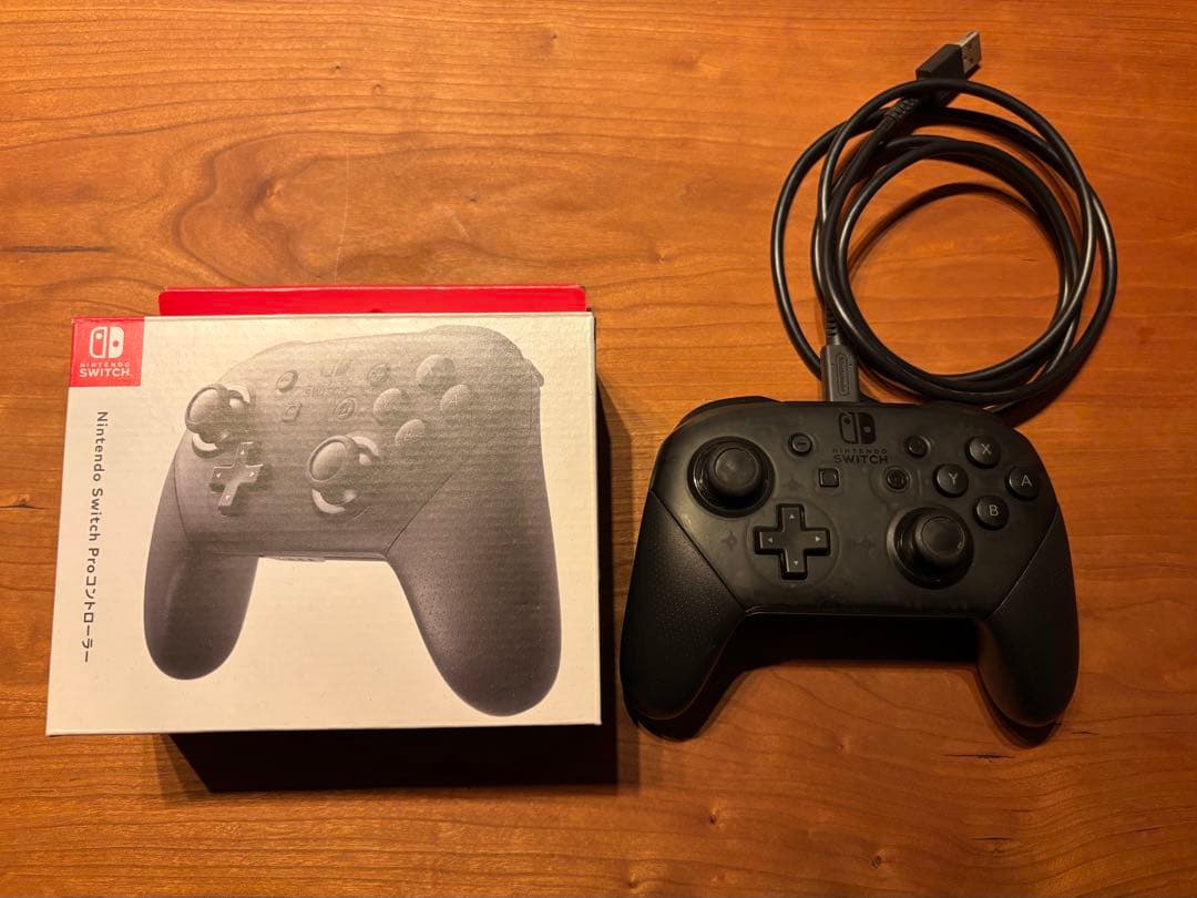 【proコントローラー付】Nintendo Switch 本体 + ケース