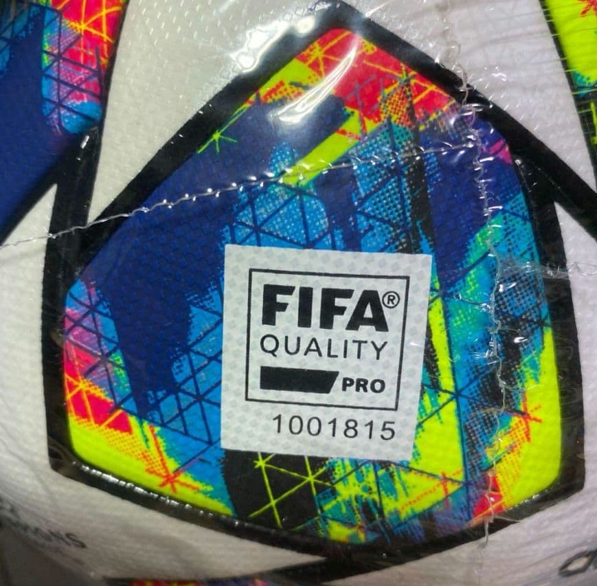 新品未使用adidas フィナーレサッカーボール5号球❗️国際公認球