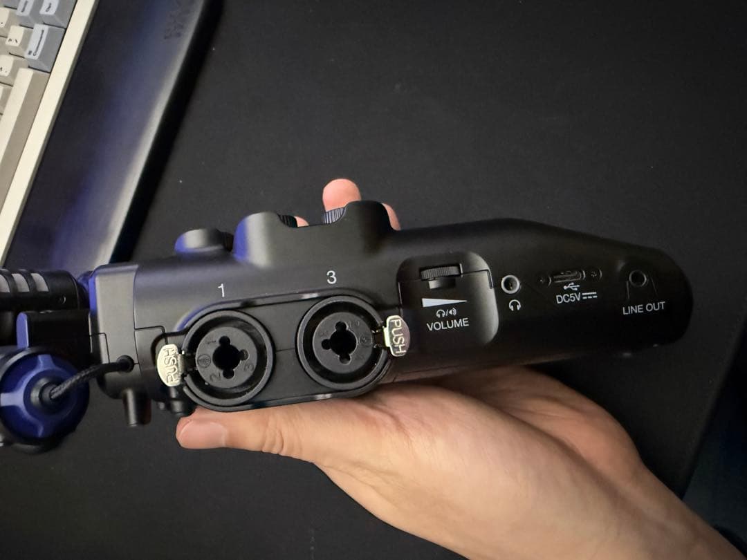 Zoom H6studio ハンディレコーダー