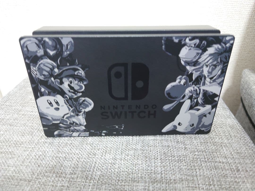 Nintendo Switch ニンテンドースイッチ本体　スマブラモデル