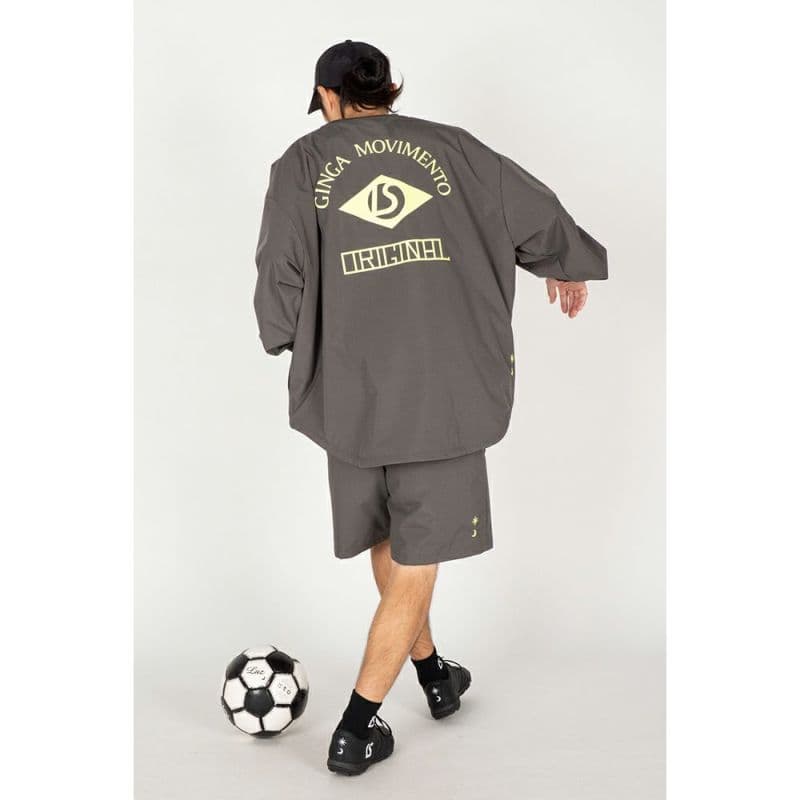 新品LUZe　ルースイソンブラ　STRETCH TAFTA　トップ　ジャケット