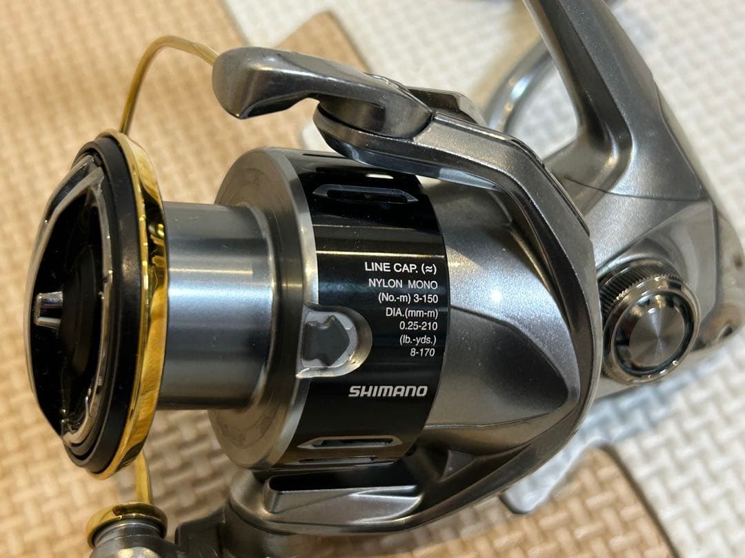 シマノ　ツインパワー C3000XG