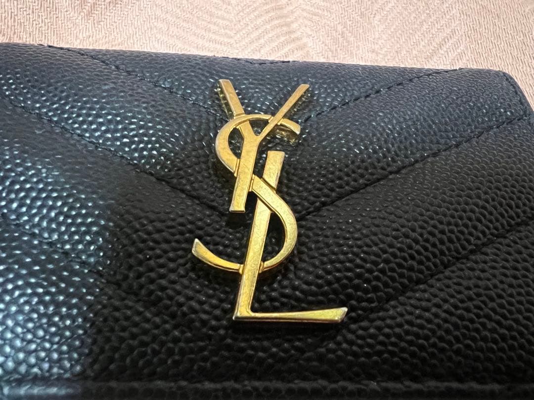 イヴサンローラン　6連キーケース　YSL カサンドラ　キャビアスキン