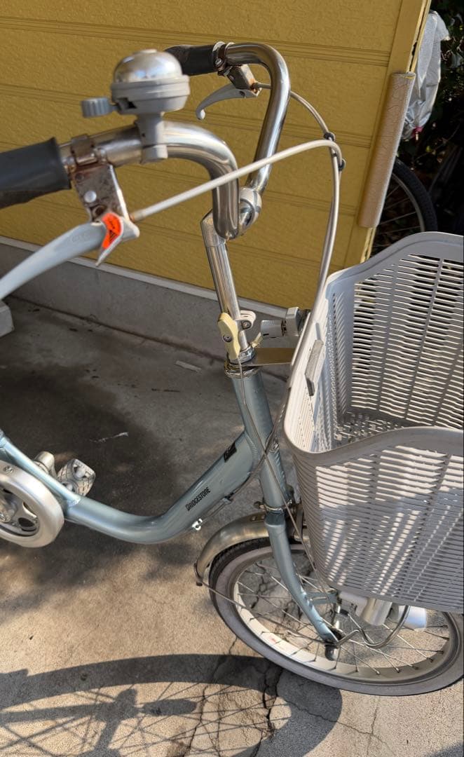 ブリヂストン　大人用三輪車　手渡し限定