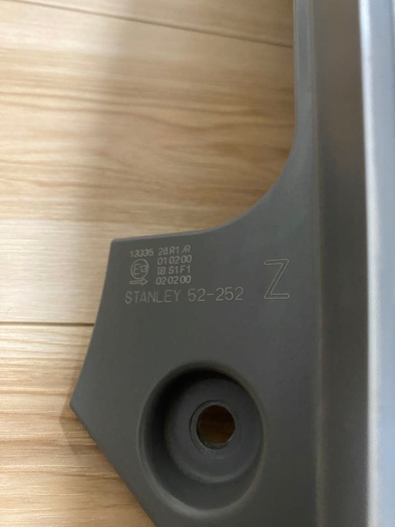 美品　トヨタ　アクア　NHP10　前期　純正右テールライト