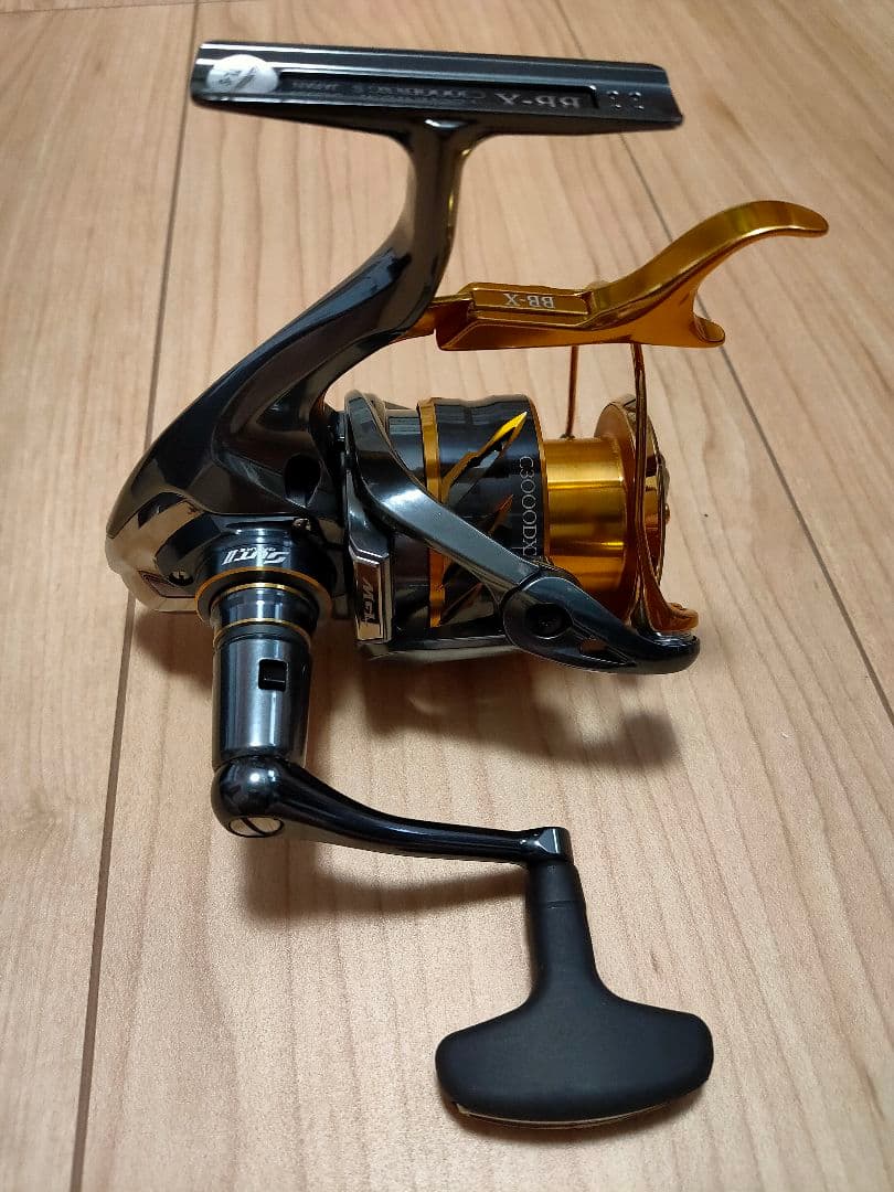 SHIMANO 21BB-X TECHNIUM C3000DXXGSR(右巻き)