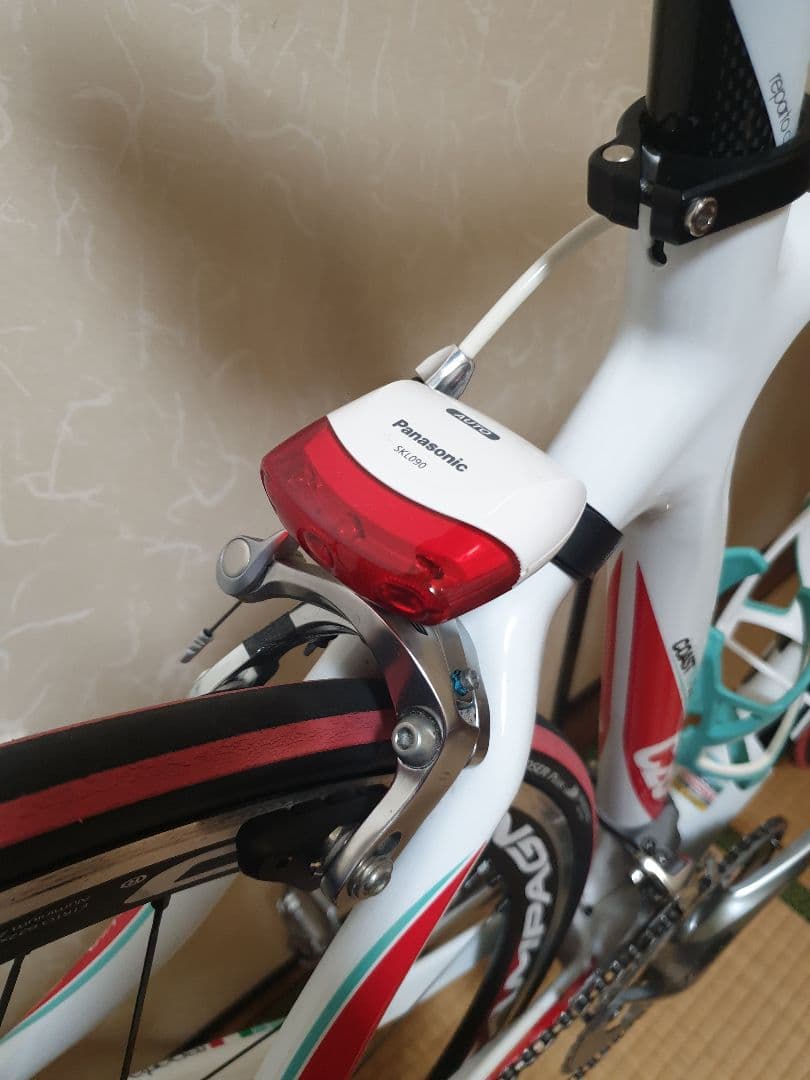 自転車本体 Bianchi 100 strade