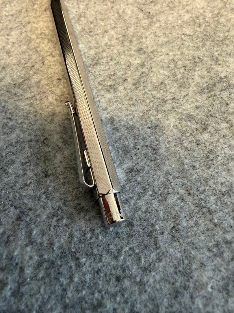 Caran d'Ache エクリドールレトロ ボールペン