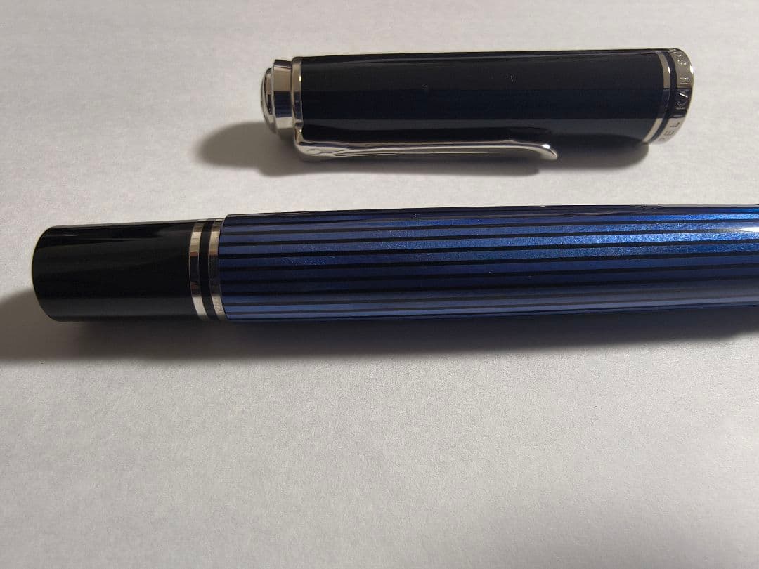 Pelikan スーベレーン　M805　F ブルーストライプ　ケース・インク付