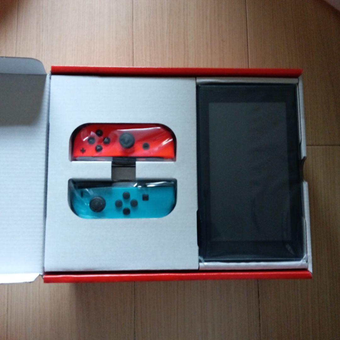 Nintendo Switch 本体 ネオンブルー・ネオンレッド