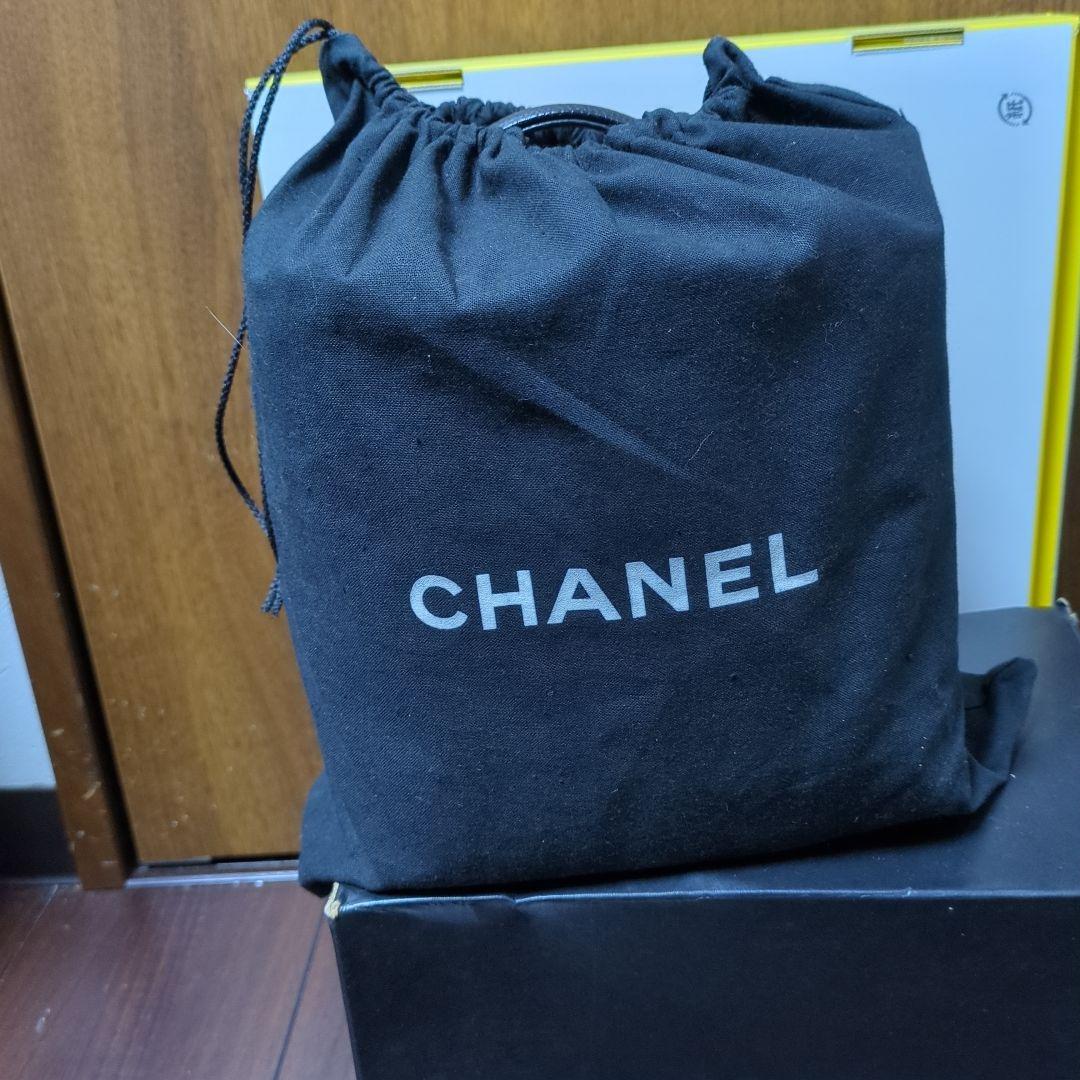 CHANEL（シャネル）キャビアスキン バニティバッグ