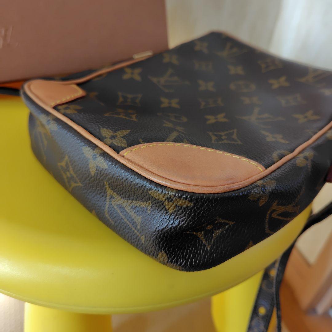 ルイ・ヴィトン極美品♡ダヌーブ　モノグラム　ショルダーバック箱付き