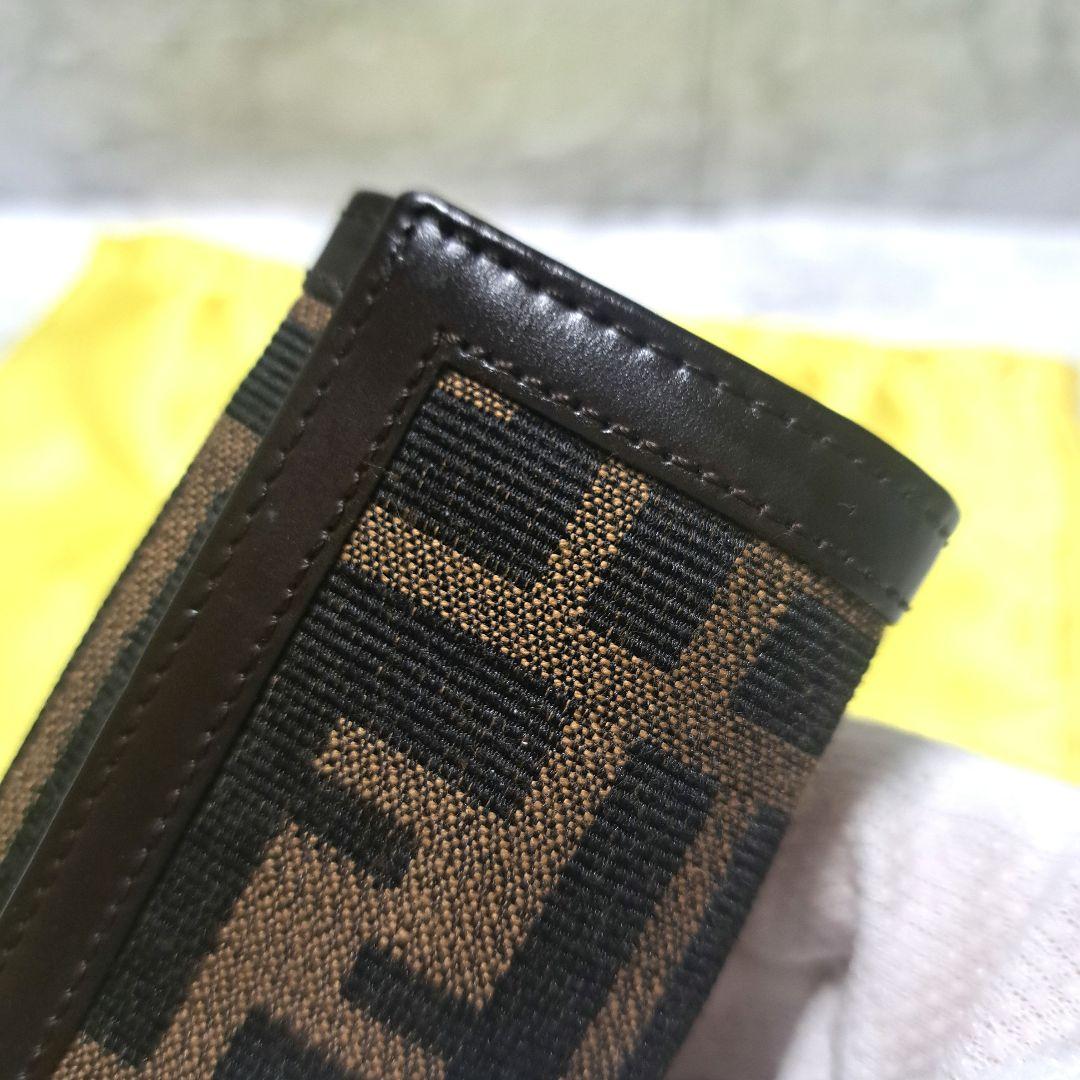 ✨️極美品✨️FENDI 6連キーケース　キャンバス×レザー ズッカ　ロゴ入り