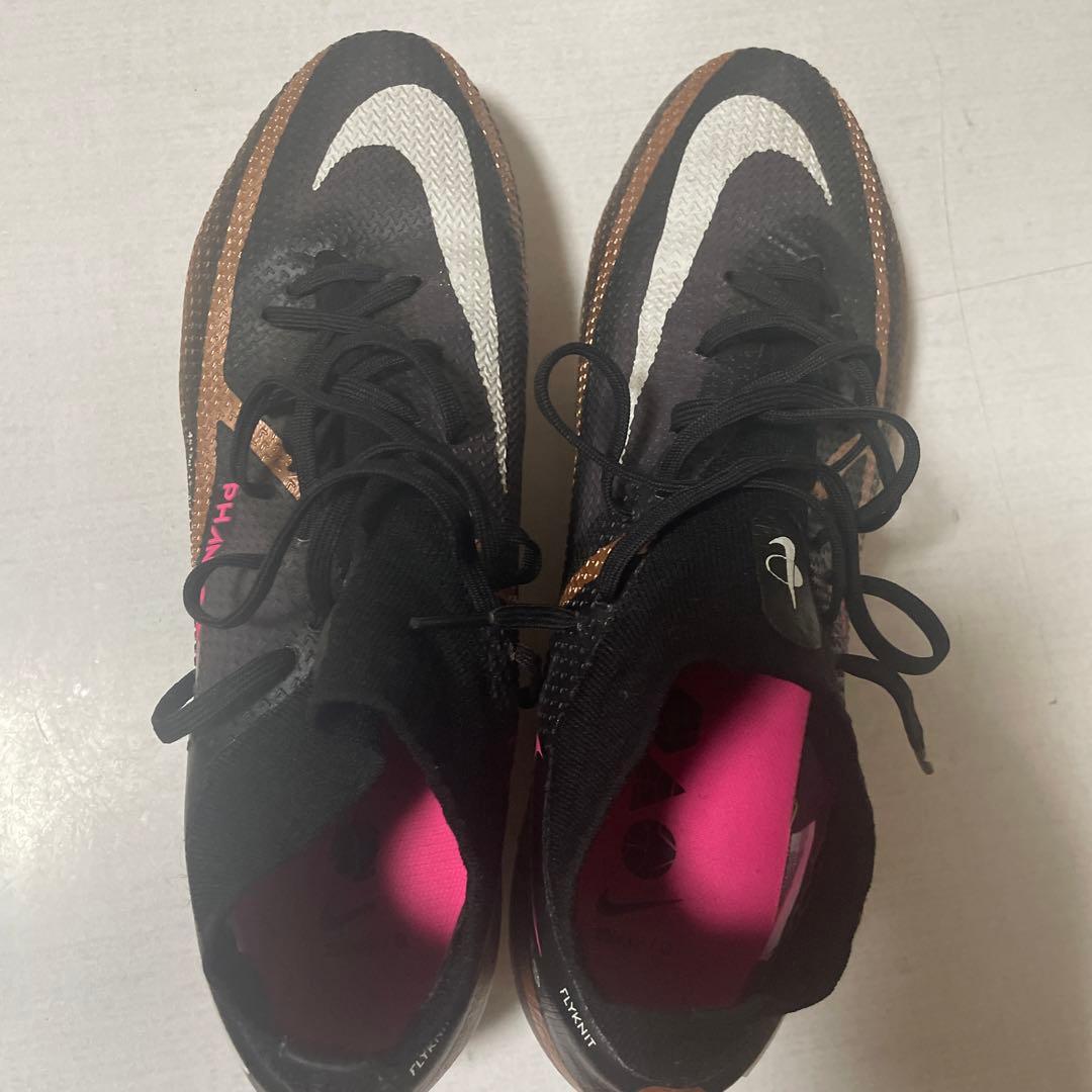 NIKEファントムgtブラック/ゴールド28.5cm