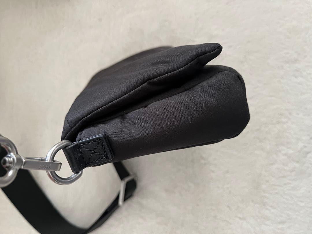 Ami Paris ショルダーバッグ