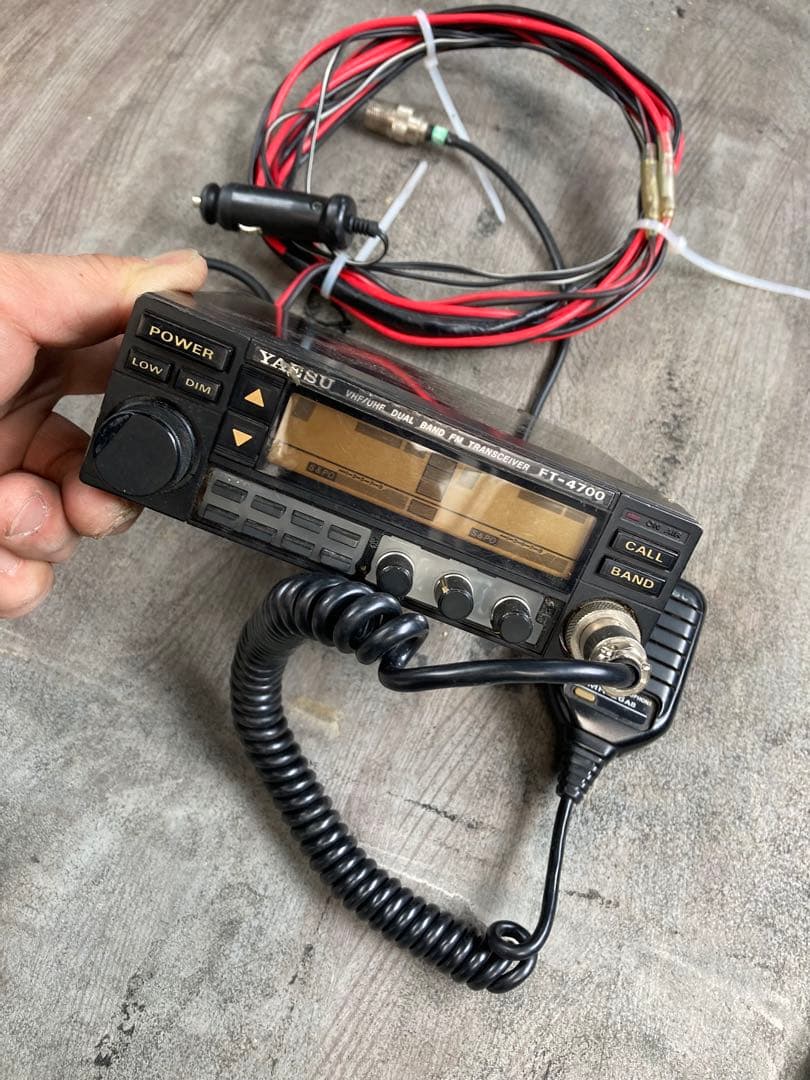 YAESU FT-4700 FMトランシーバー