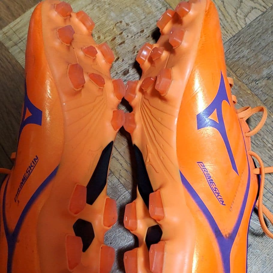 ミズノ サッカースパイク バサラ001 MD 26.5cm