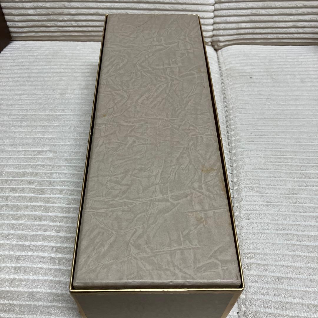Hennessy V.S.O.P コニャック　箱に傷あり
