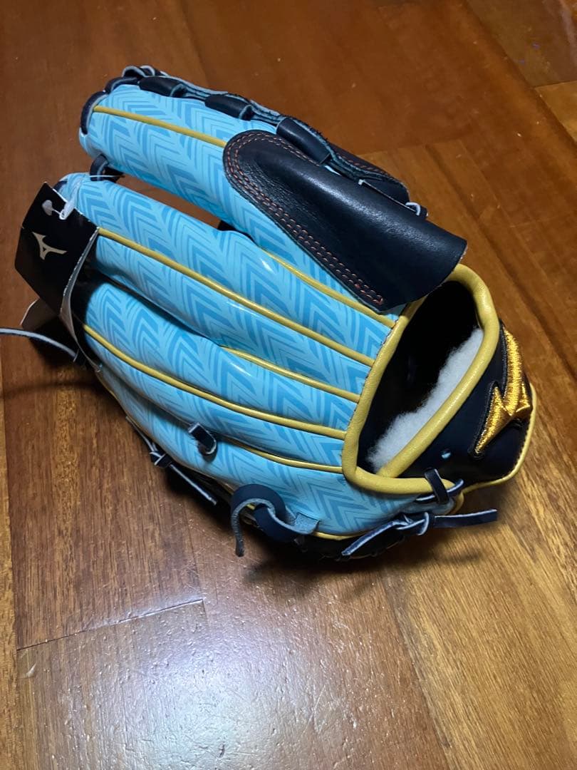 限定品　Mizuno Pro 軟式用グローブ　定価47,300円