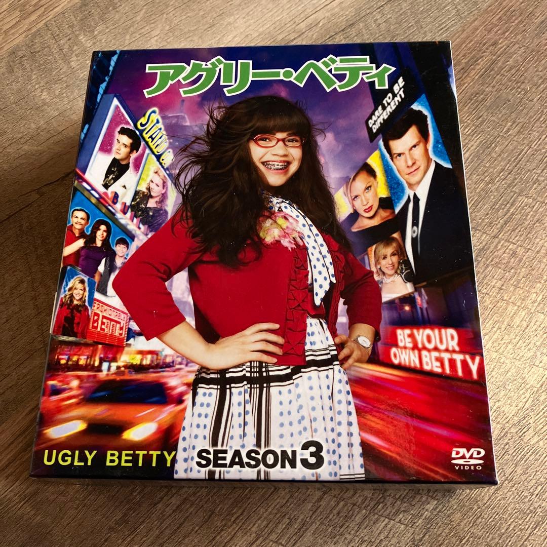 アグリー・ベティ シーズン1〜4コンパクトBOX〈12枚組〉
