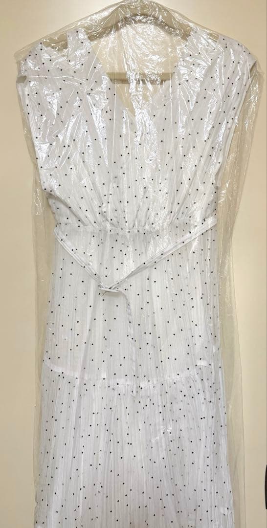 ワンピース Herlipto Tiered Polka-Dot Long Dress
