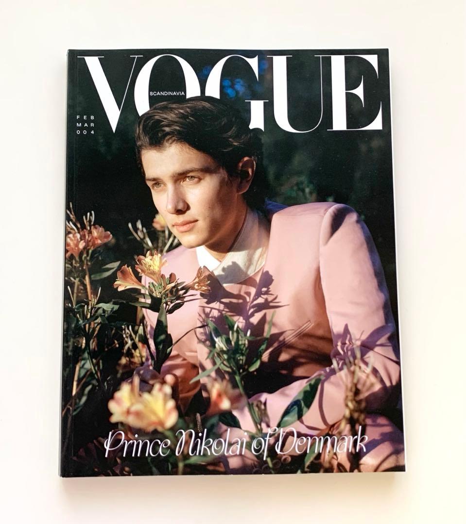 女性情報誌 Vogue Scandinavia Feb/Mar 2022 Issue 4