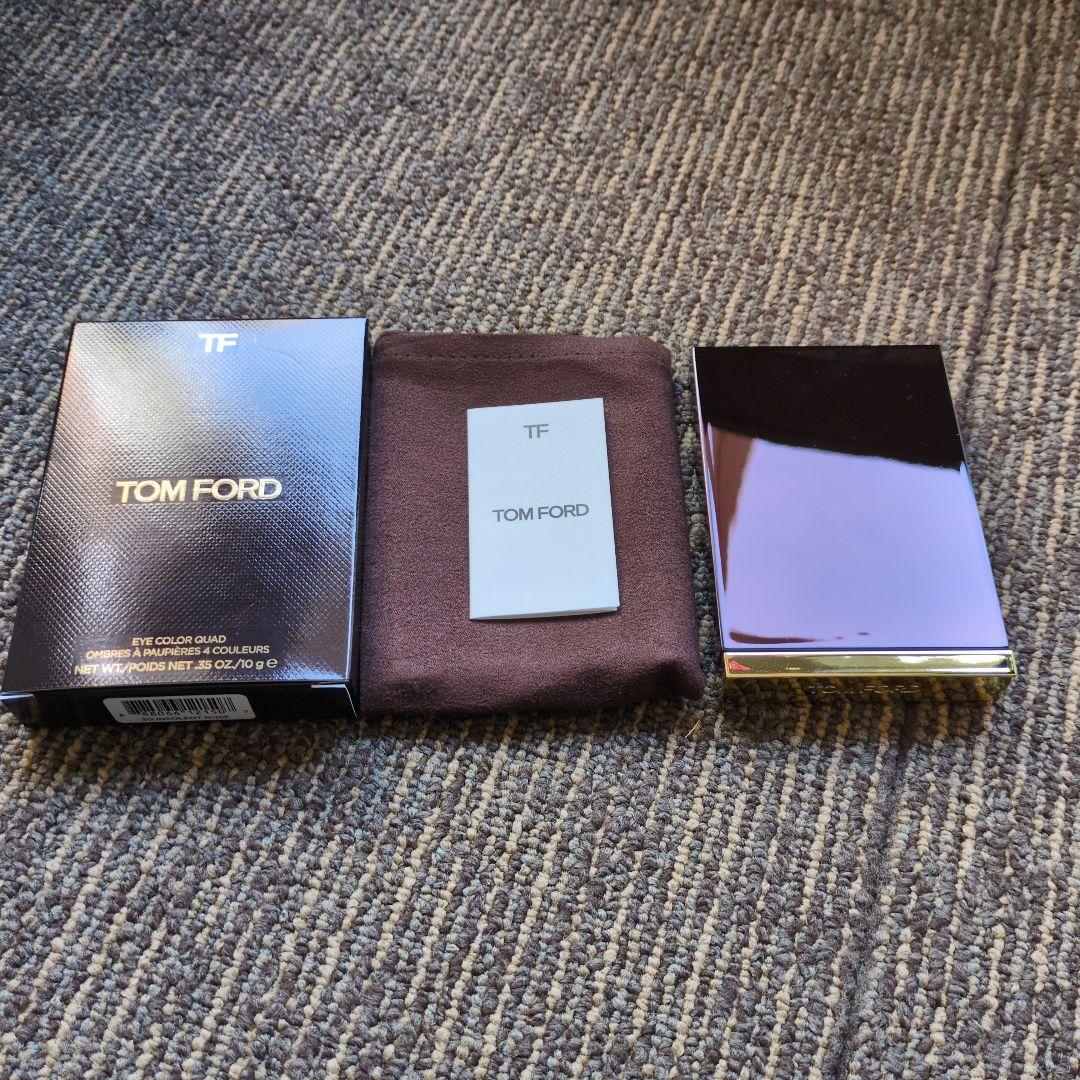 TOM FORD アイシャドウパレット030インソレントローズ