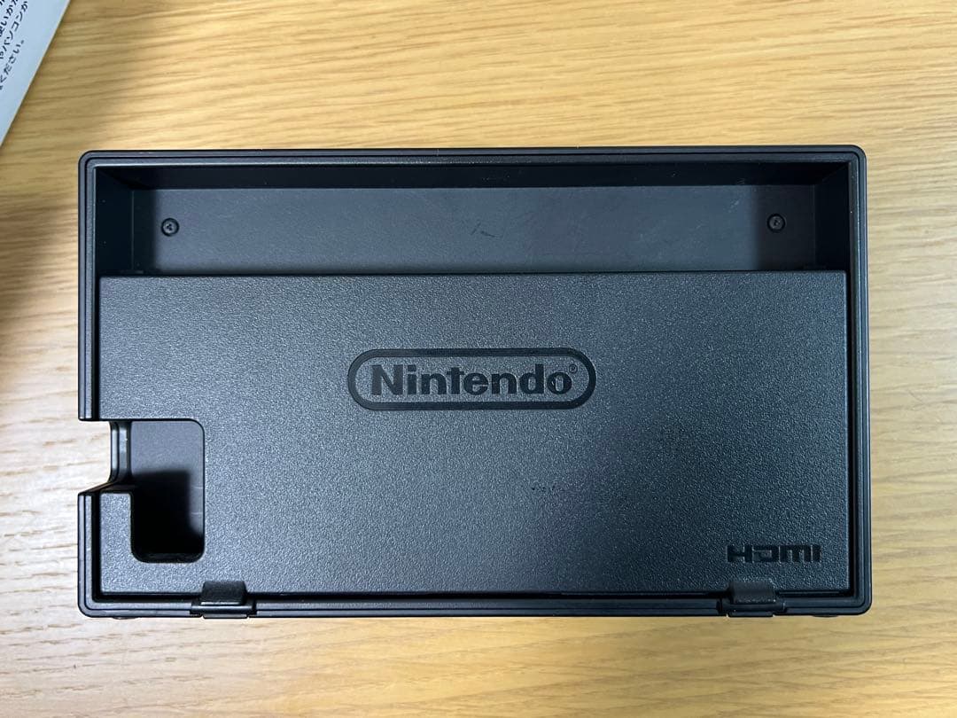 Nintendo Switch グレー 完品　32GBマイクロSDとケース付き