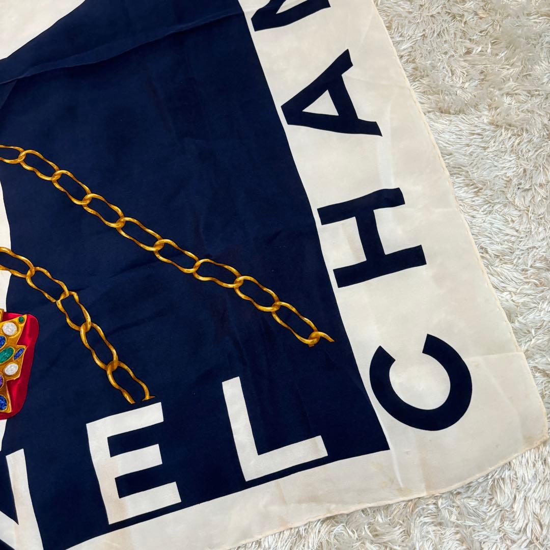 美品✨CHANEL シャネル　マドモアゼル　スカーフ　カレ90 ブラック