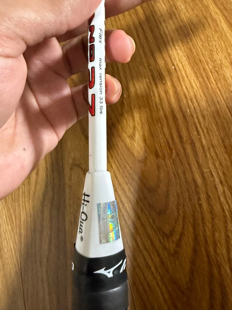 Hi-Qua Grand Prix 27 バドミントンラケット 33lbs 美品