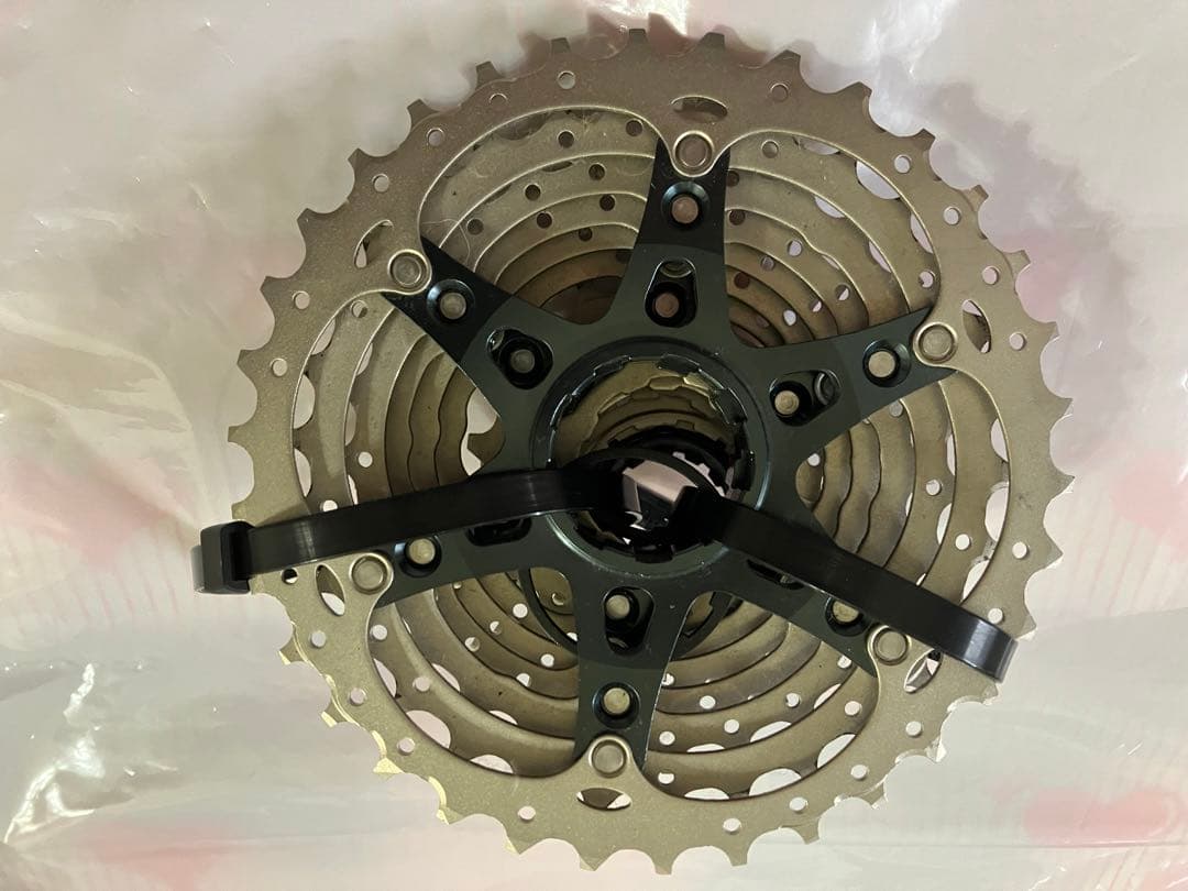 【値下げ未使用品】アルテグラ CS-HG800-11 スプロケット 11-34T