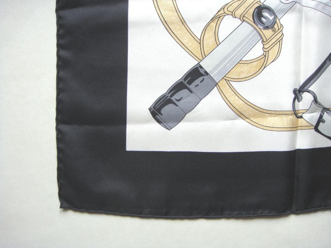 HERMES エルメス スカーフ カレ90 大判