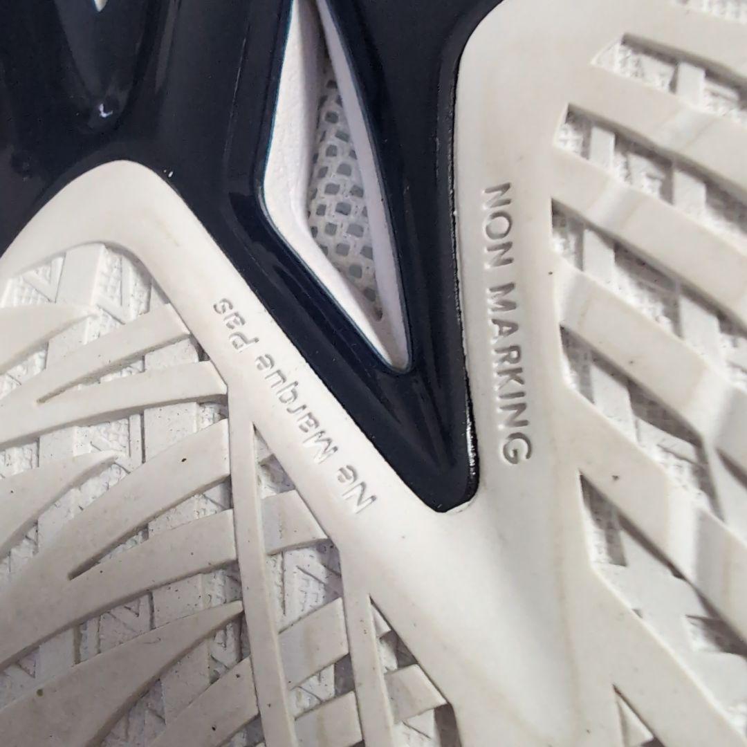 値下 １回のみ新品同様美品　アシックス　asics　バスケットシューズ　27.5