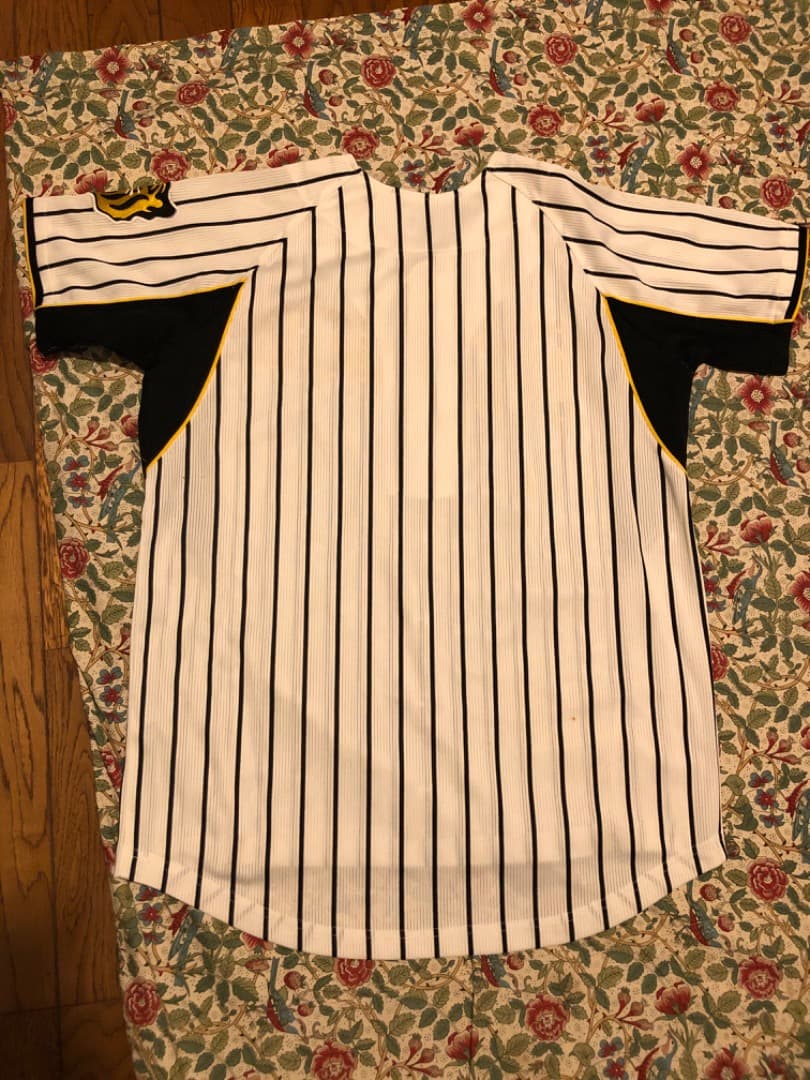 阪神タイガース ユニフォーム M ホーム 2007〜2011 レプリカ レア